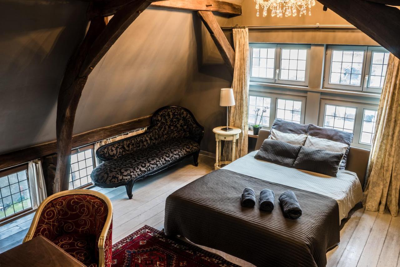 Aparthotel De Beek Anno 1410 Sint-Truiden Esterno foto